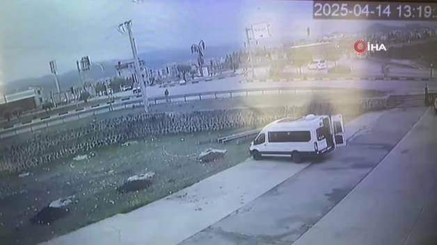 Tır dehset saçtı bir aileyi yok etti