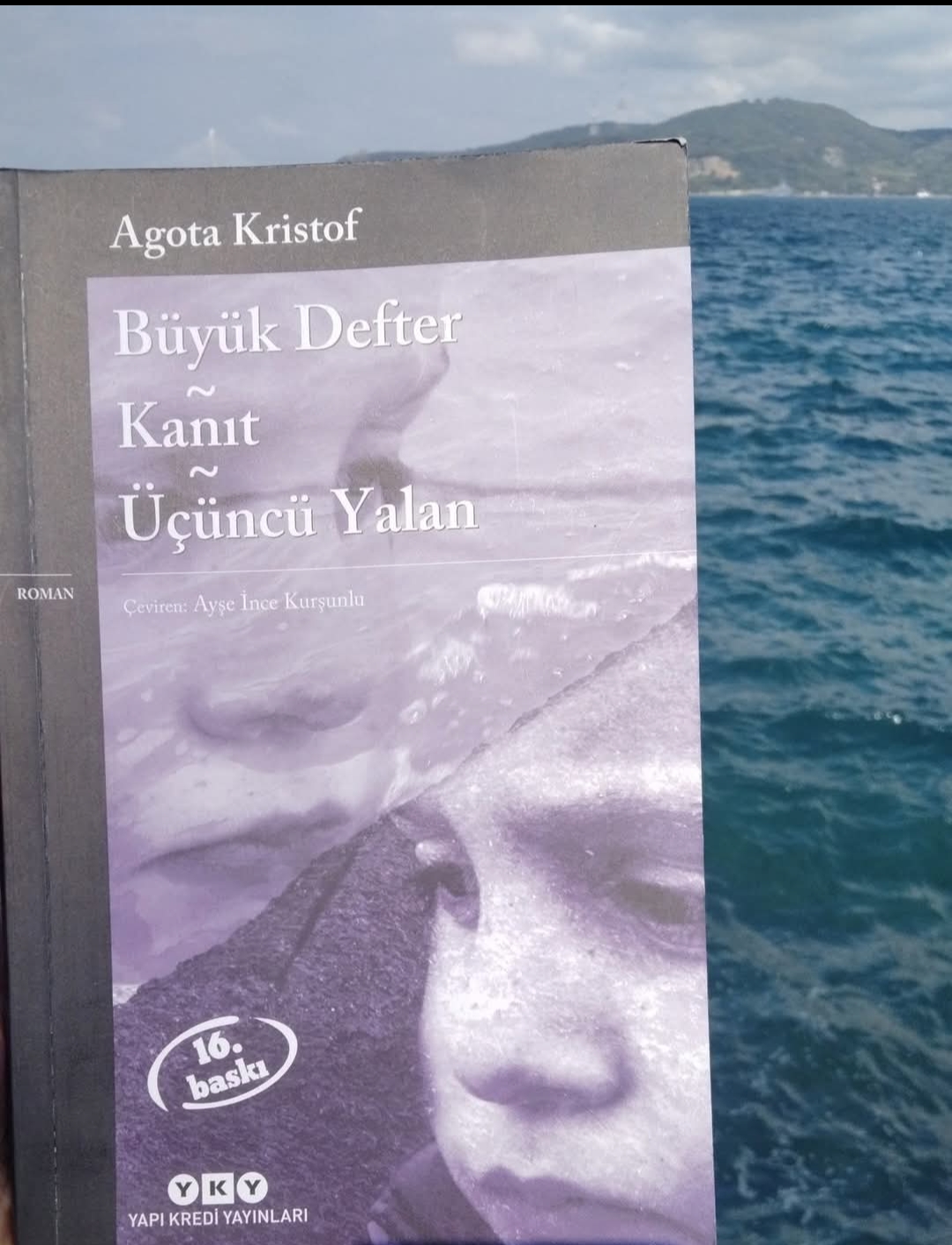 Roman Okumaları | Büyük Defter-Kanıt-Üçüncü Yalan | Nalan Ataklı