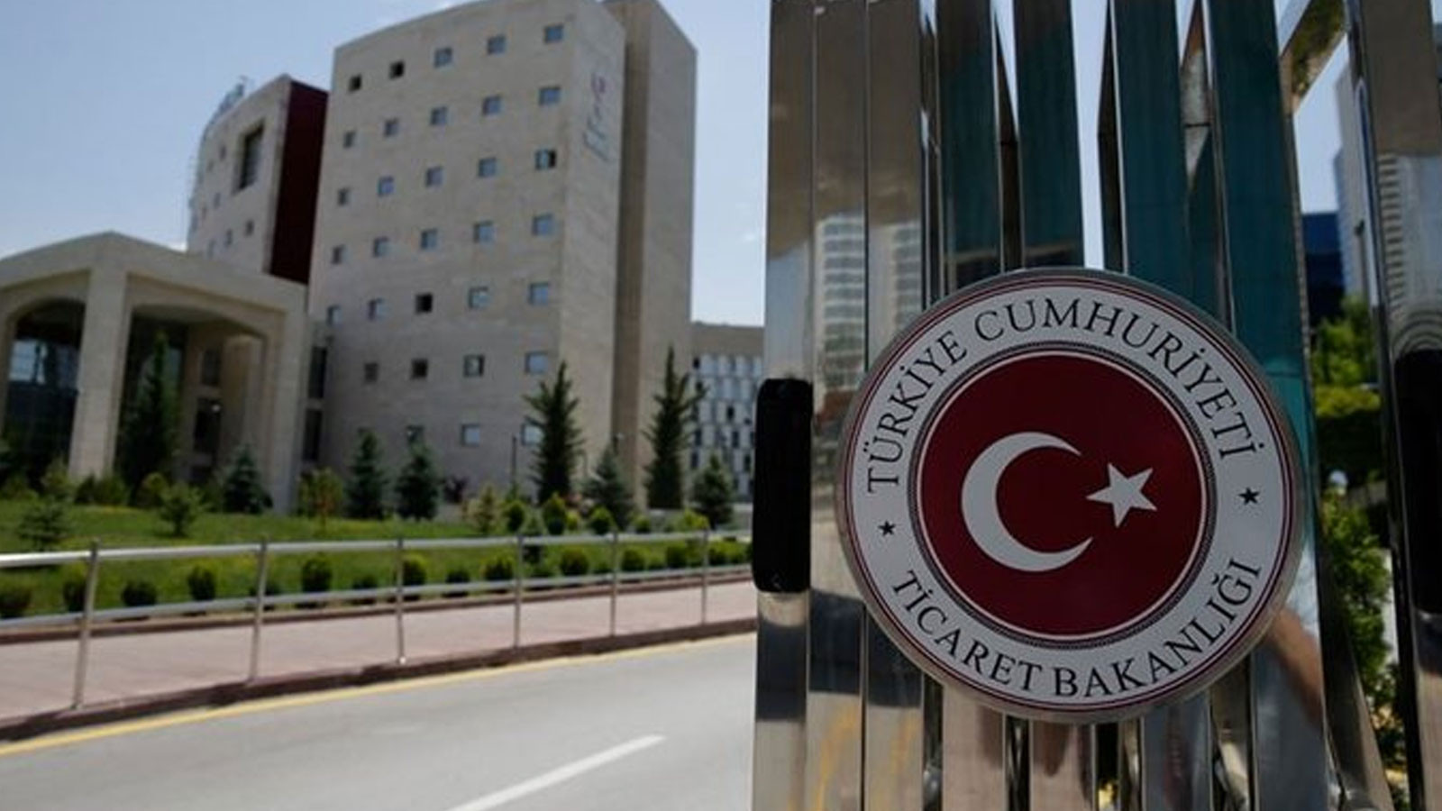 Ticaret Bakanlığı ekipleri kırtasiye ve okul ürünleri denetimlerini yoğunlaştırdı