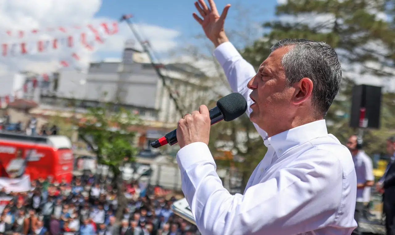 CHP’den Afyonkarahisar’da tarihi miting: Özgür Özel’den, Erdoğan’a çok konuşulacak ‘Trump’ göndermesi! – Son Dakika Siyaset Haberleri