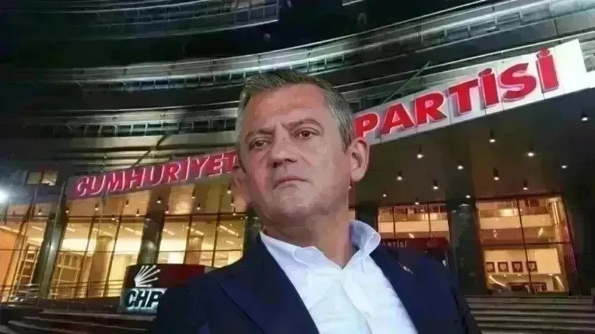 Özgür Özel yeni parti hazırlıklarına başladı!