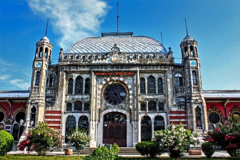 Sirkeci Garı kültür ve sanatla buluşuyor Sirkeci Garı kültür ve sanatla buluşuyor