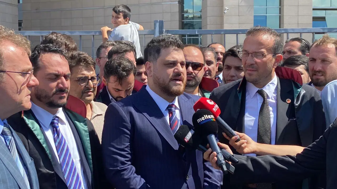 BTP Genel Başkanı Hüseyin Baş Cumhurbaşkanı’na hakaret suçlamasıyla hakim karşısında çıktı: Adli kontrol tamamen kaldırıldı – Son Dakika Siyaset Haberleri