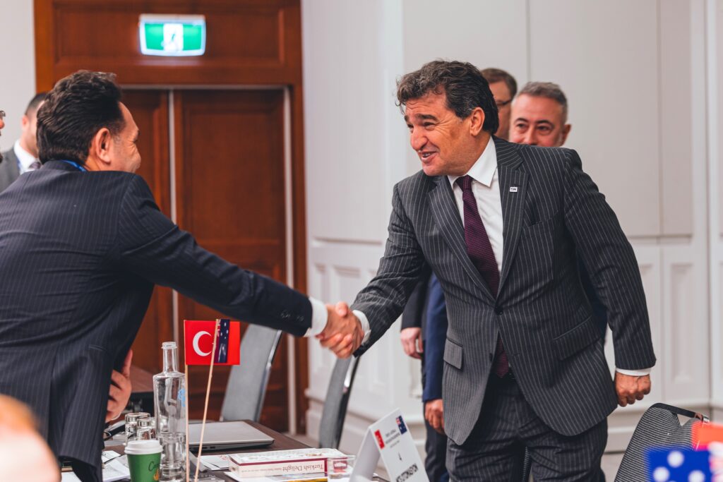 Avustralya’ya ihracatta hedef 2 milyar dolar