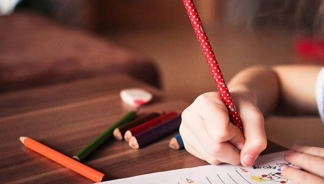 Sağlık Bakanlığı’ndan okula başlayacak öğrencilerin ailelerine uyarı