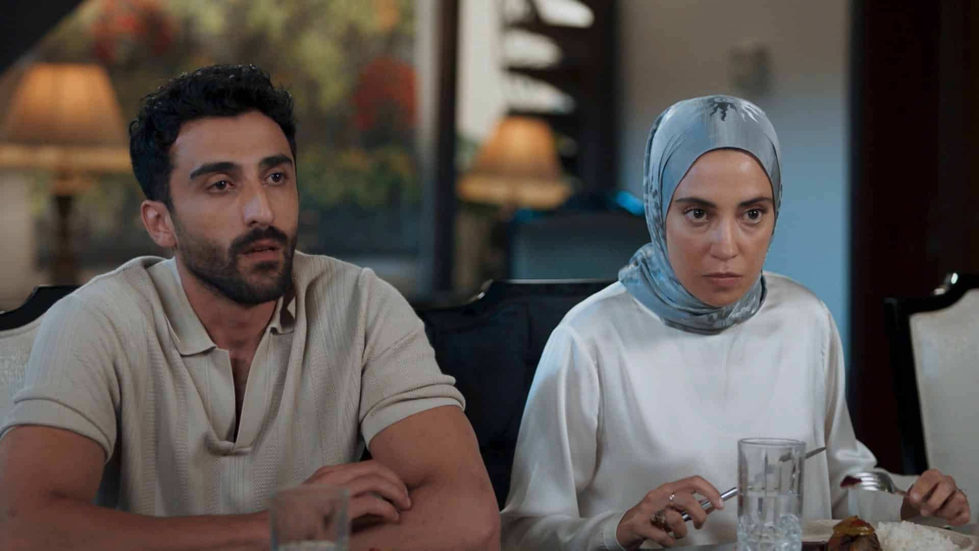 “Kızılcık Şerbeti”nin heyecanla beklenen yeni sezonundan ilk tanıtım izleyiciyle buluştu! “Kızılcık Şerbeti”nin heyecanla beklenen yeni sezonundan ilk tanıtım izleyiciyle buluştu!