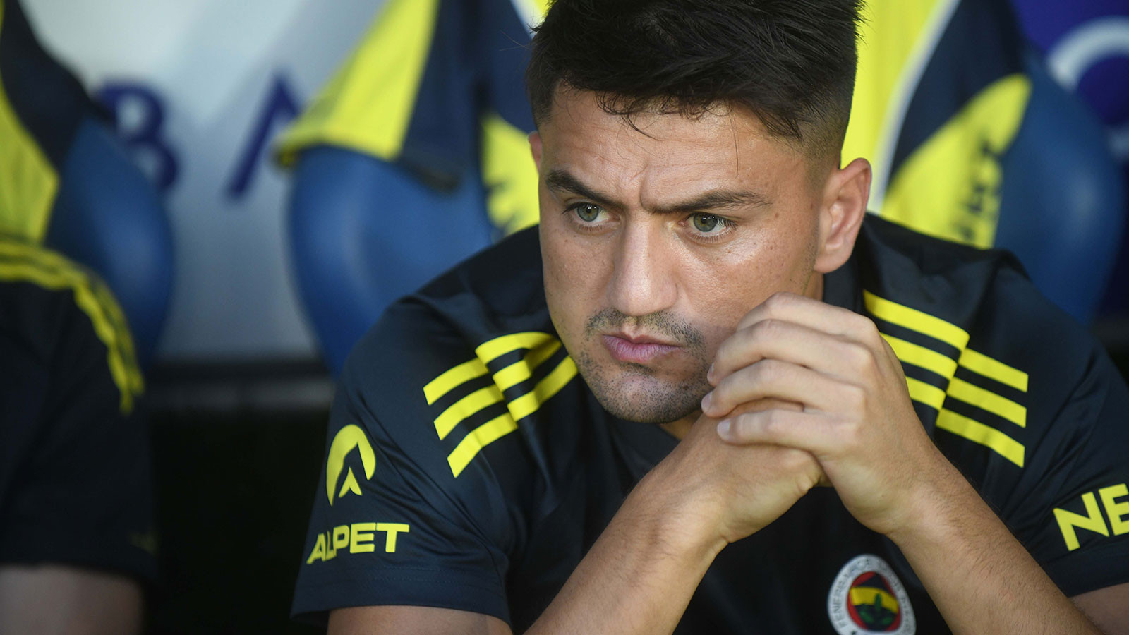 Fenerbahçe, Cengiz Ünder’in Beşiktaş’a kiralandığını duyurdu