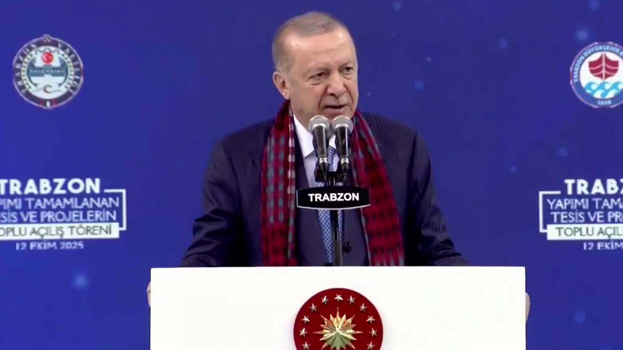 Erdoğan CHP’nin Brüksel mitingini hedef aldı, Özgür Özel’e seslendi: ‘Yabancıların huzurunda ülkeni eleştirmekten hiç mi hicap duymuyorsun?’ – Son Dakika Siyaset Haberleri