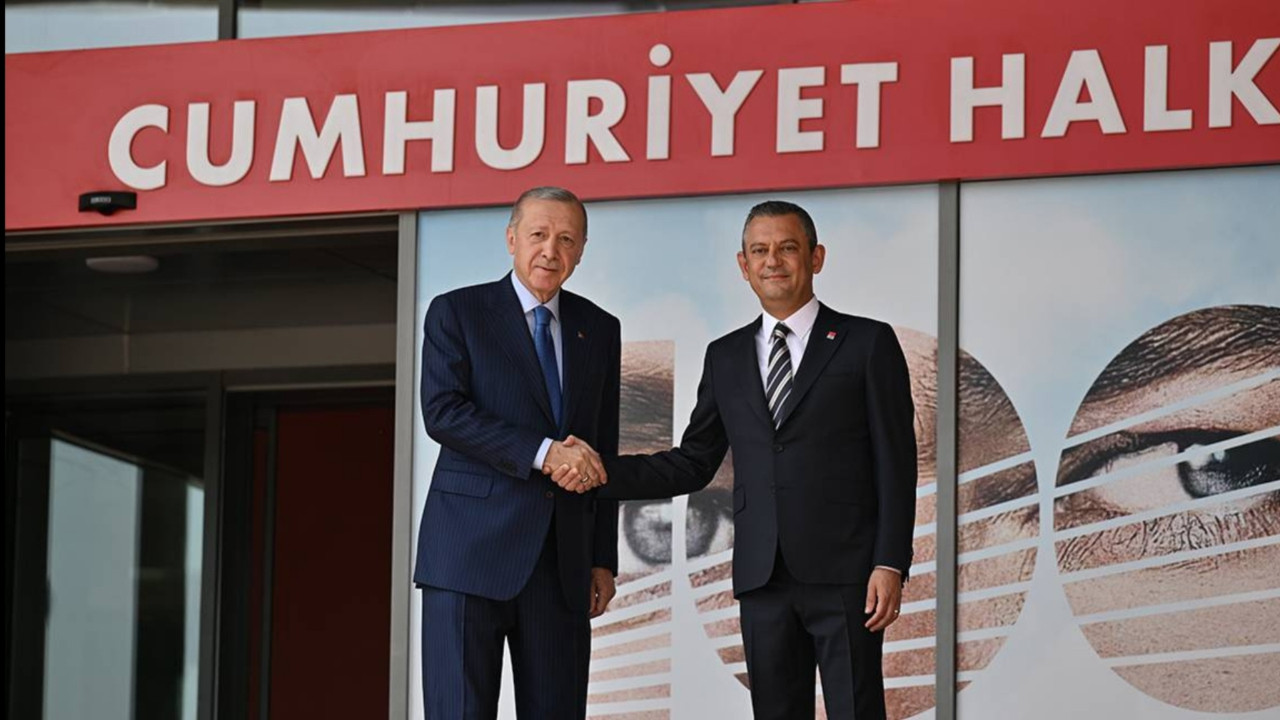 Erdoğan’dan Özgür Özel’e: Yabancıların huzurunda ülkeni eleştirmekten hiç mi hicap duymuyorsun?